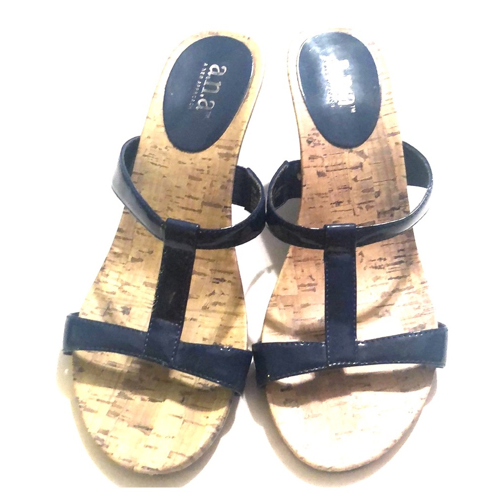 a.n.a navy blue wedges sz 7